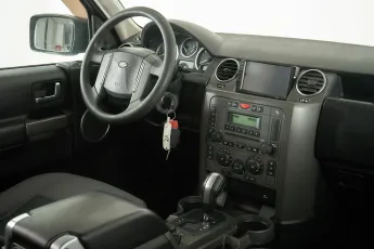 Land Rover  11
