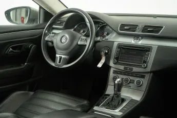 Volkswagen  12