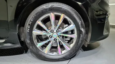 Kia  5