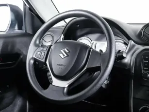 Suzuki  11