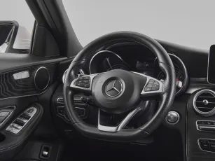 Mercedes-Benz  10