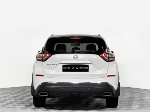 Nissan  6