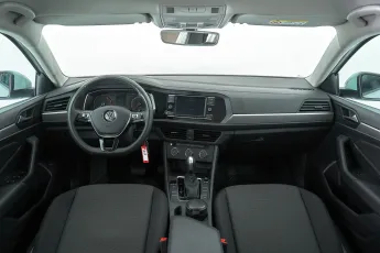 Volkswagen  8