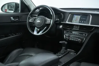 Kia  11