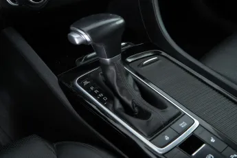 Kia  19