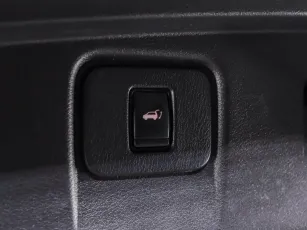 Nissan  20