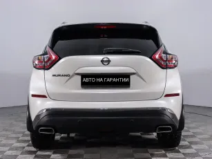 Nissan  6