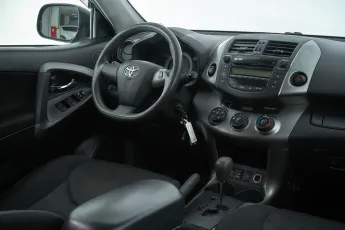 Toyota  11