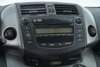 Toyota  15