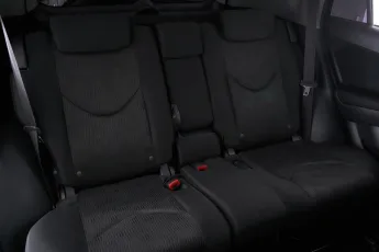 Toyota  19
