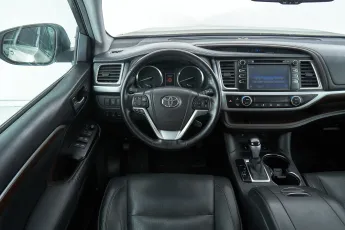 Toyota  10
