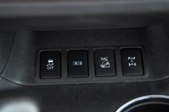 Toyota  22