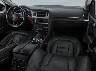 Audi  10
