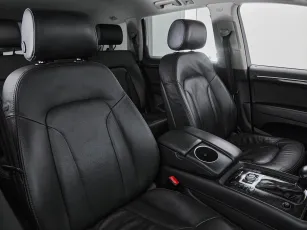 Audi  11