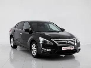Nissan  3
