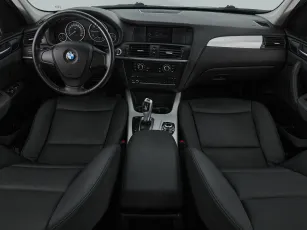 BMW  8