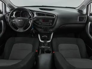 Kia  8