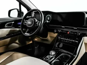 Kia  10