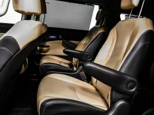 Kia  17