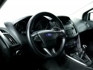 Ford  10