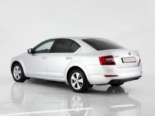Skoda  4