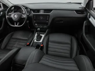 Skoda  9