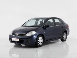 Nissan  1