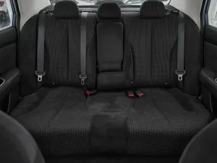 Nissan  17