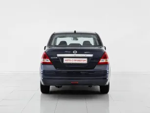 Nissan  6