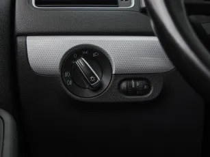 Volkswagen  14