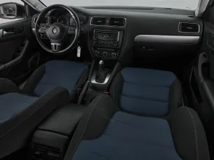 Volkswagen  9