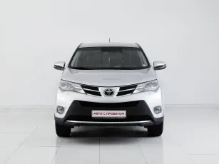 Toyota  2