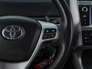 Toyota  19