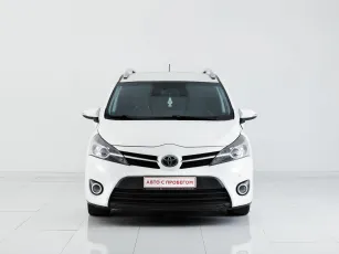 Toyota  2