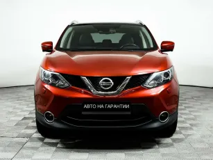 Nissan  2