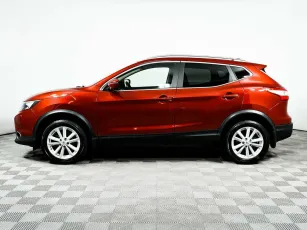 Nissan  3