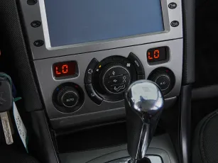 Peugeot  13