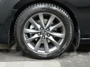 Mazda  8