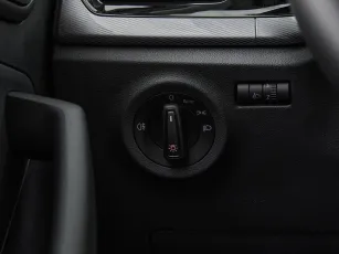 Volkswagen  16