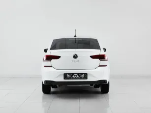 Volkswagen  6