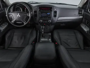 Mitsubishi  8