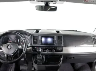 Volkswagen  8