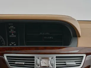 Mercedes-Benz  18