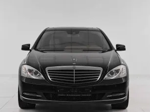 Mercedes-Benz  2