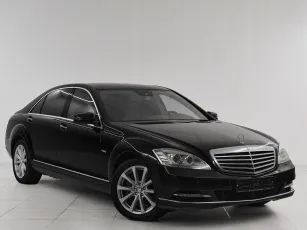 Mercedes-Benz  3