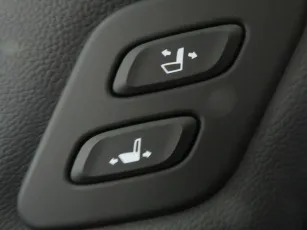 Hyundai  15