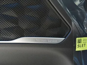 Hyundai  15