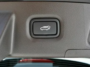 Hyundai  8