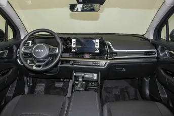 Kia  9