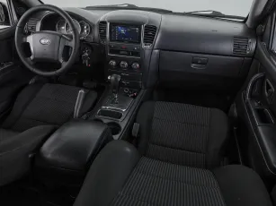 Kia  10